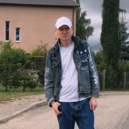 Артём Костин